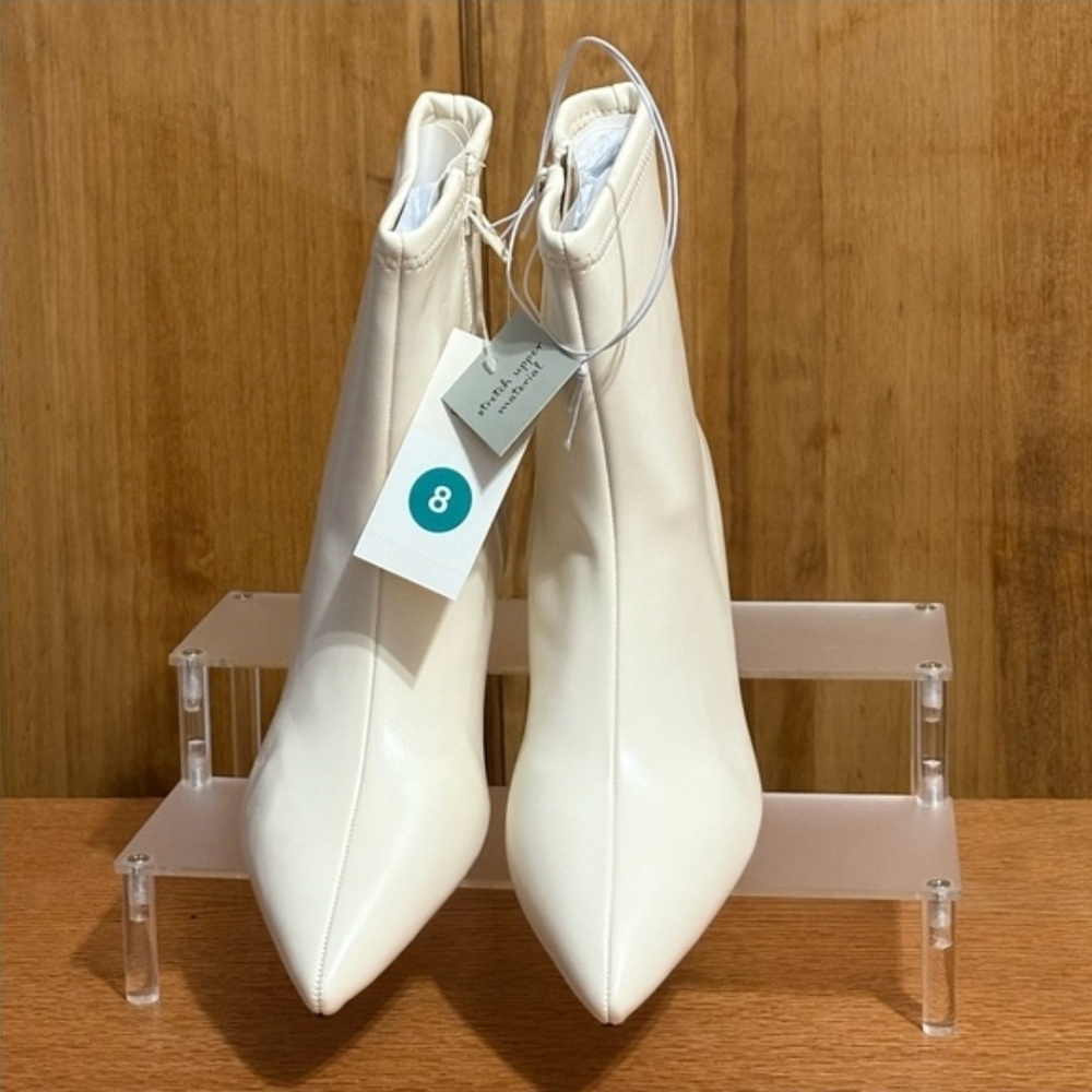 Women's Cream Ankle Boots - Picture 3 of 4